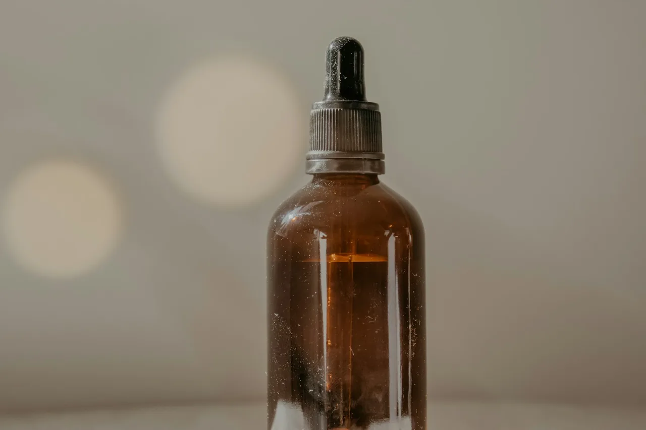 Unique thumbnail for Cannabis Terpenes Explained: Aroma, Chemistry and the Limits of the Hype